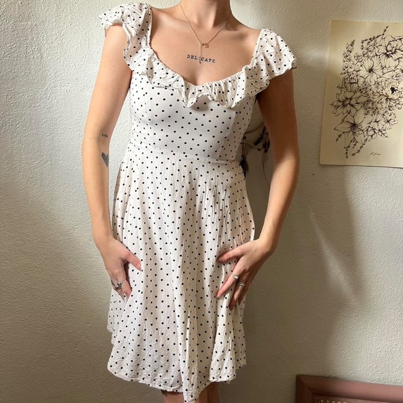 NWT Old Navy White and Black Polka Dot Mini Dress Size Large - Picture 3 of 10